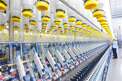 Por qué es importante la confirmación del color antes de la producción masiva de hilo